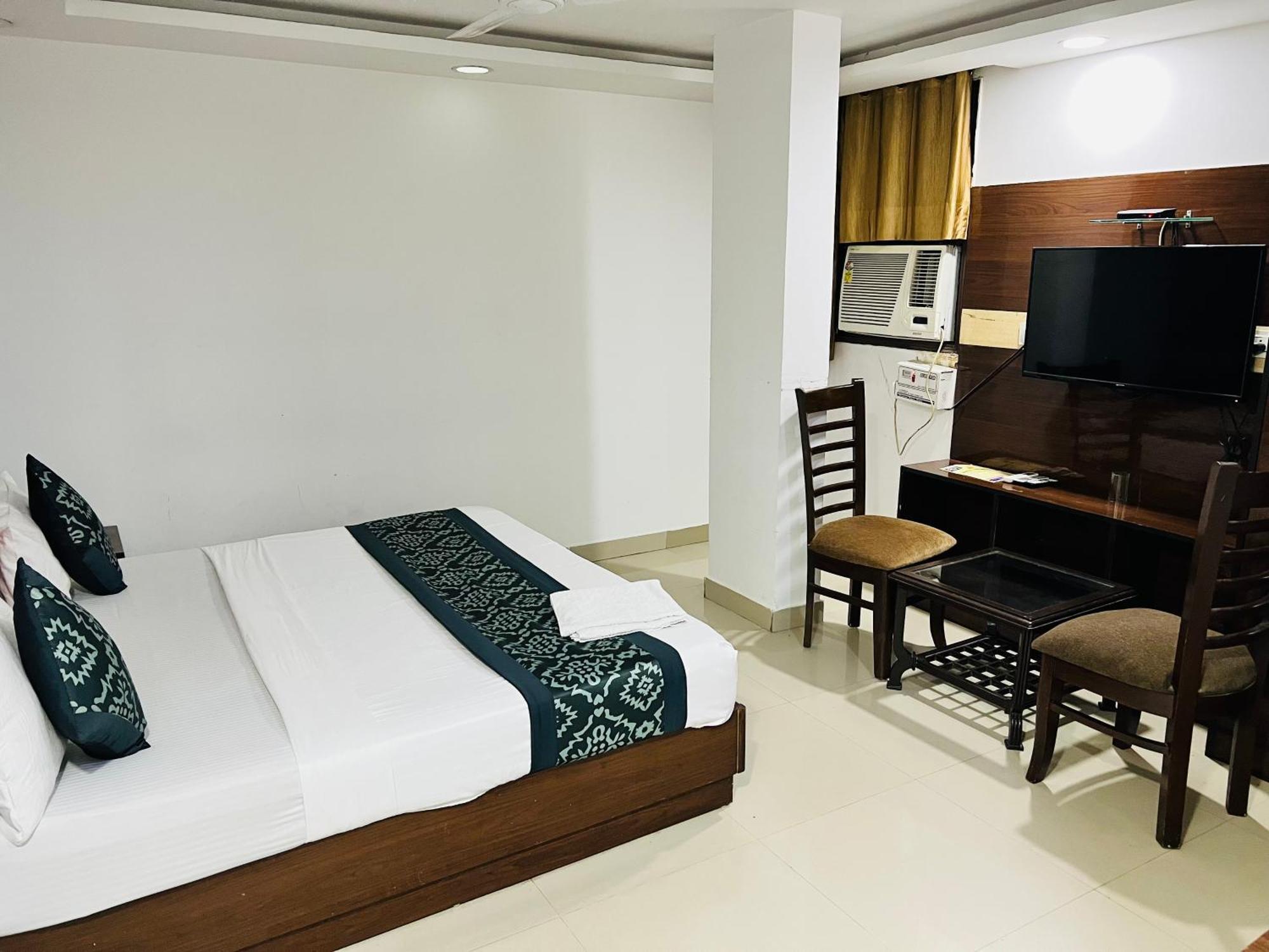Hotel Hotel